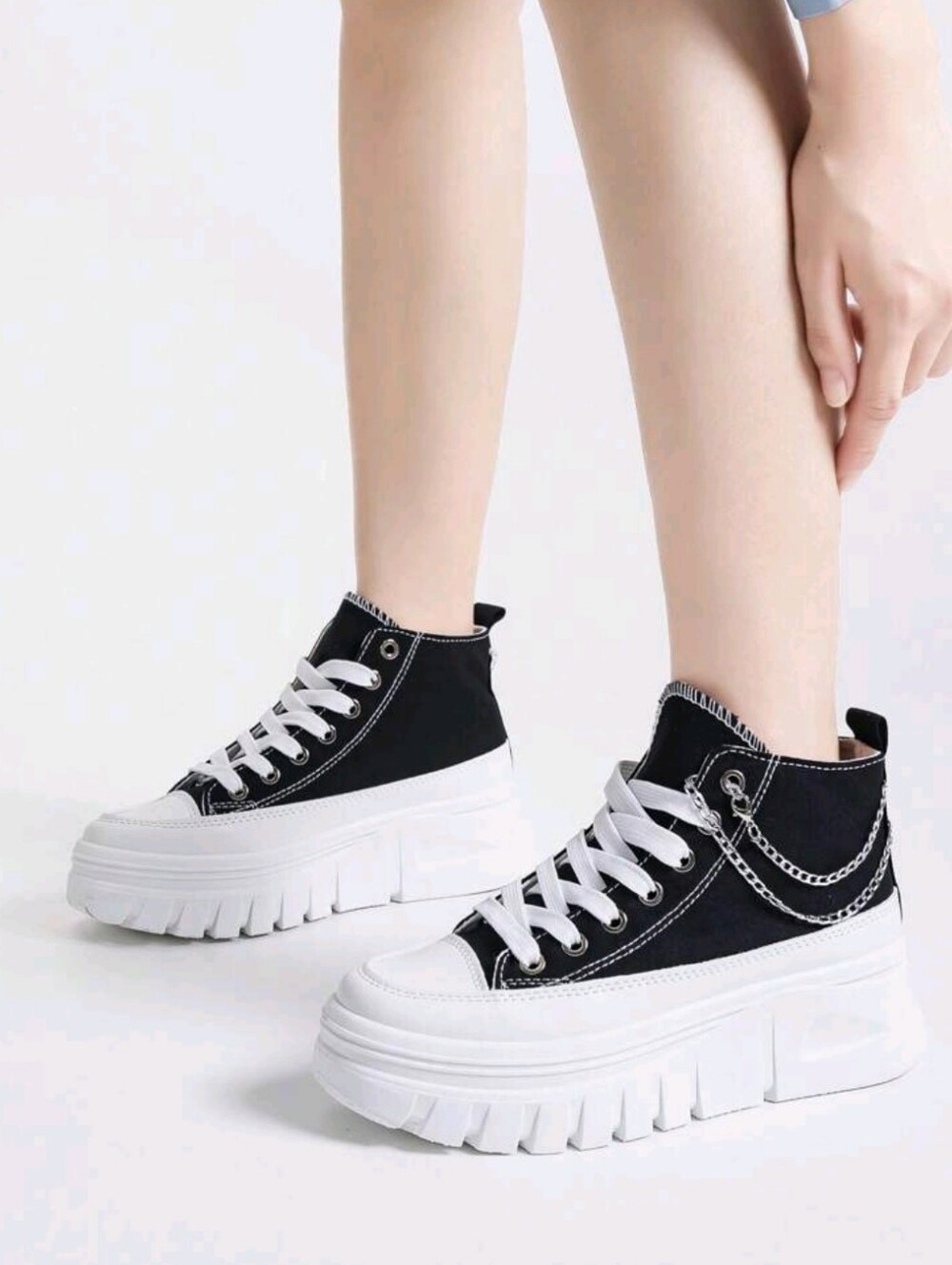 **BLACK  PLATFORM HIGH/TOP SNEAKERS FOR WOMEN **- Casual Street Style ⚫💲💲💲